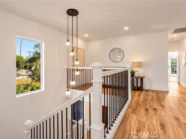 20151 Strathern Street, Winnetka (los Angeles) CA 91306