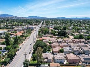 14661 oak road, Sylmar (los Angeles) CA 91342