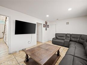 14661 oak road, Sylmar (los Angeles) CA 91342