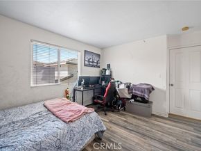 14661 oak road, Sylmar (los Angeles) CA 91342