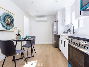 16235 Plummer, North Hills (los Angeles) CA 91343