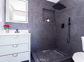 16235 Plummer, North Hills (los Angeles) CA 91343