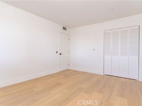 16235 Plummer, North Hills (los Angeles) CA 91343