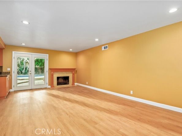 11001 Limerick Avenue, Chatsworth (los Angeles) CA 91311