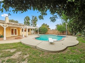 11001 Limerick Avenue, Chatsworth (los Angeles) CA 91311