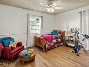 13382 Astoria, Sylmar (los Angeles) CA 91342