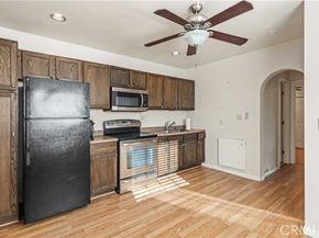 13382 Astoria, Sylmar (los Angeles) CA 91342