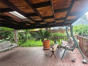 19132 Friar, Tarzana (los Angeles) CA 91335