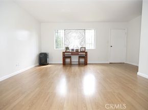 50 Paradise, Carson CA 90745