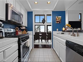 8180 Manitoba Street 350, Playa Del Rey (los Angeles) CA 90293