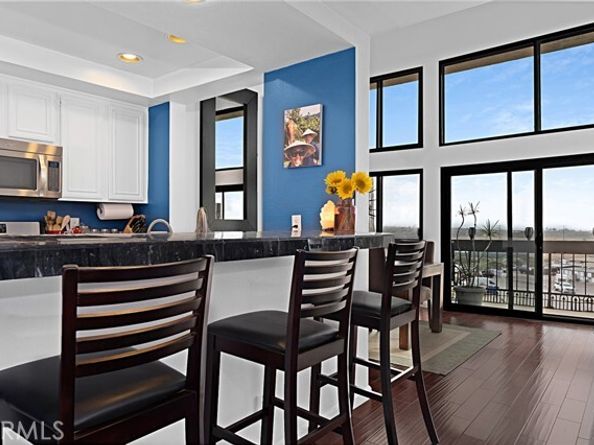 8180 Manitoba Street 350, Playa Del Rey (los Angeles) CA 90293