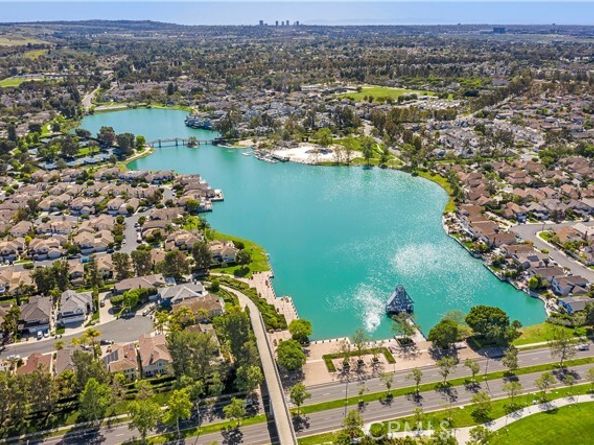 8 Sandpiper, Irvine CA 92604