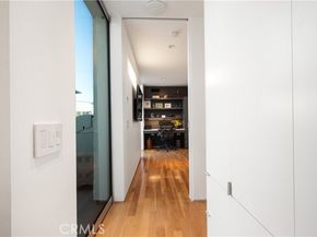 34 S Venice Boulevard 2, Venice (los Angeles) CA 90291