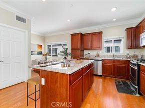 9301 Shirley Avenue 28, Northridge (los Angeles) CA 91324