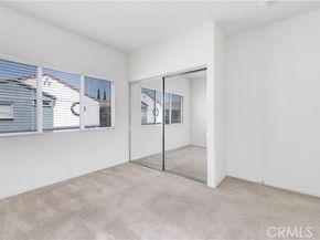 9301 Shirley Avenue 28, Northridge (los Angeles) CA 91324