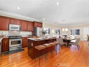 9301 Shirley Avenue 28, Northridge (los Angeles) CA 91324