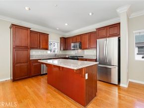 9301 Shirley Avenue 28, Northridge (los Angeles) CA 91324
