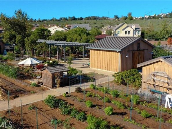 25 Cerrero, Rancho Mission Viejo CA 92694