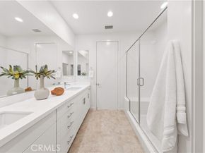 81 Savannah, Lake Forest (el Toro) CA 92630