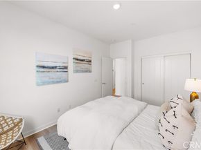 81 Savannah, Lake Forest (el Toro) CA 92630