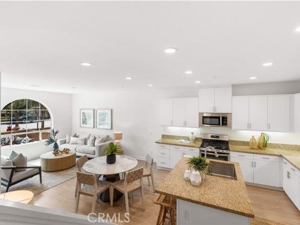 81 Savannah, Lake Forest (el Toro) CA 92630