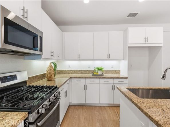 81 Savannah, Lake Forest (el Toro) CA 92630