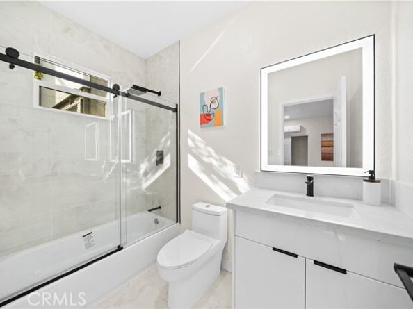 713 Flower Ave, Venice (los Angeles) CA 90291