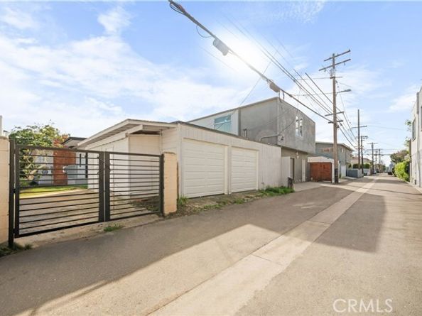 713 Flower Ave, Venice (los Angeles) CA 90291