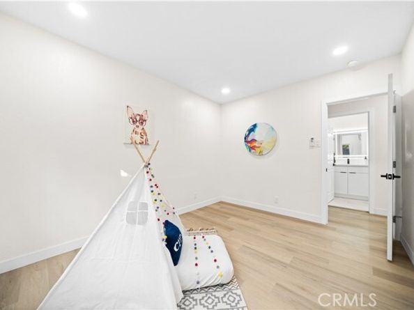 713 Flower Ave, Venice (los Angeles) CA 90291