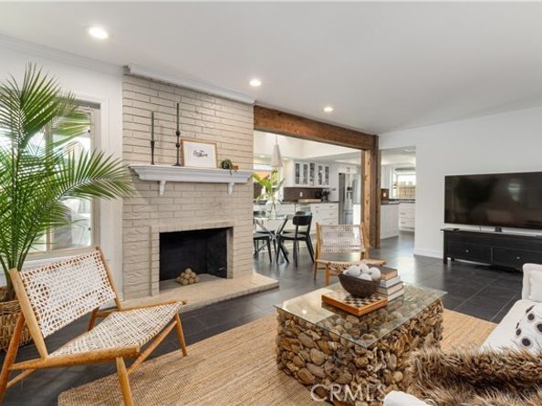 22911 Plainview, Lake Forest (el Toro) CA 92630