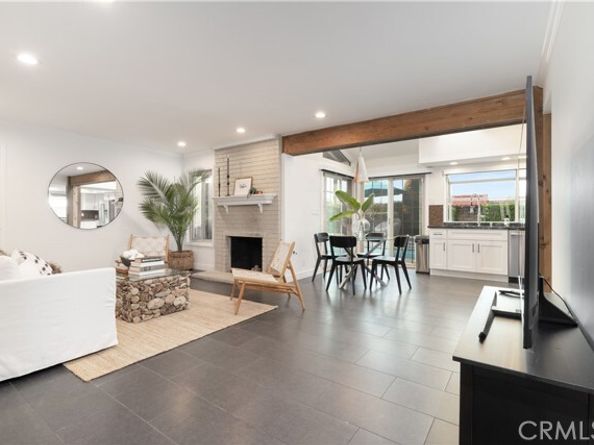 22911 Plainview, Lake Forest (el Toro) CA 92630