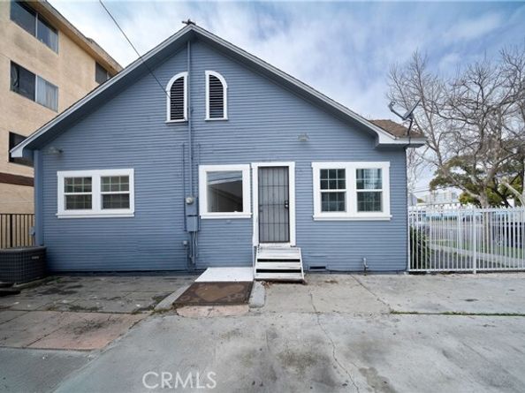 201 S Orange Avenue, Santa Ana, CA 92701 - For Sale
