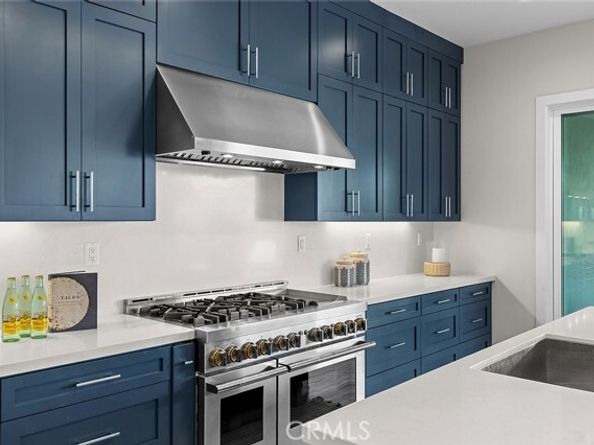 160 Royal, Lake Forest (el Toro) CA 92630