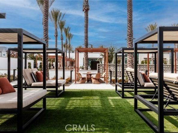 160 Royal, Lake Forest (el Toro) CA 92630