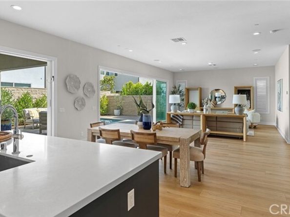 160 Royal, Lake Forest (el Toro) CA 92630