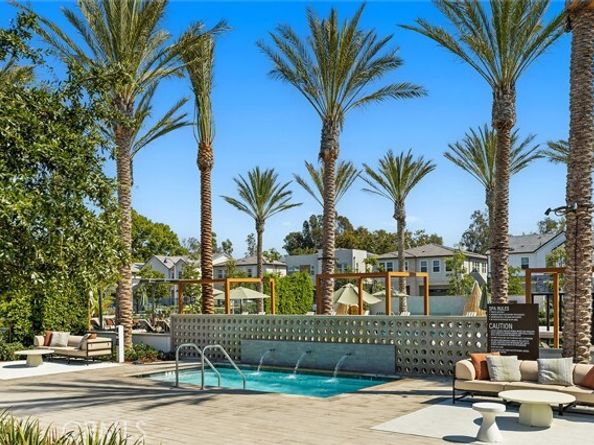 160 Royal, Lake Forest (el Toro) CA 92630