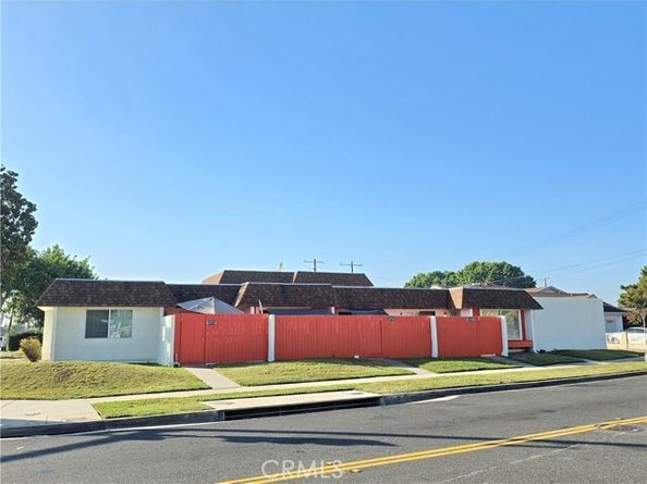 13711 Magnolia Street, Garden Grove CA 92844