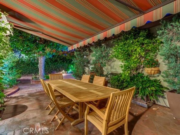 5535 Ranchito Avenue, Sherman Oaks CA 91401