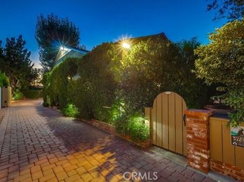 5535 Ranchito Avenue