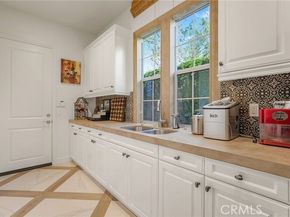 1552 Sunset View Dr, Lake Forest (el Toro) CA 92679