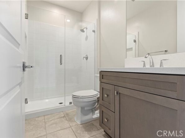 120 Holliston, Lake Forest (el Toro) CA 92630