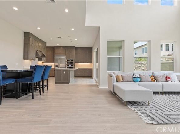 120 Holliston, Lake Forest (el Toro) CA 92630