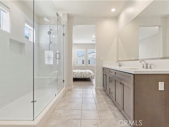 120 Holliston, Lake Forest (el Toro) CA 92630