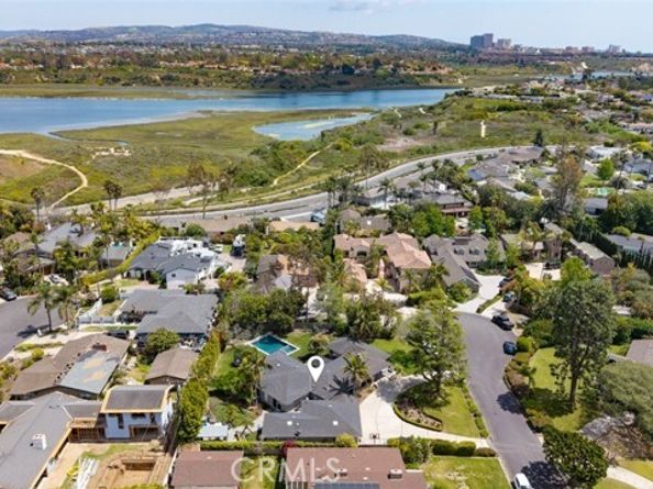 2516 Vista Baya, Newport Beach CA 92660
