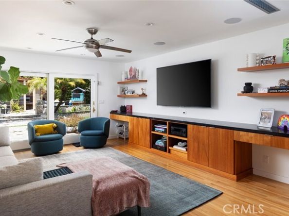 2516 Vista Baya, Newport Beach CA 92660