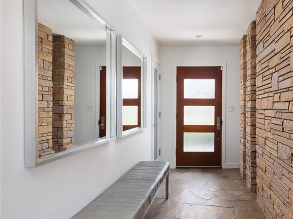 2516 Vista Baya, Newport Beach CA 92660
