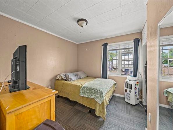 1728 Vesta Street, San Diego CA 92113