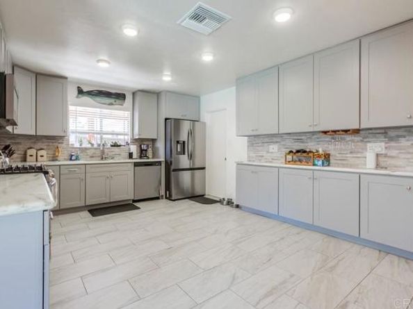 3018 Thunder Drive, Oceanside CA 92056