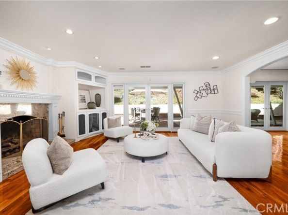 13241 Orange Knoll, Tustin CA 92705