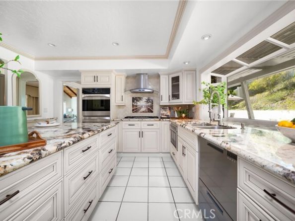 13241 Orange Knoll, Tustin CA 92705